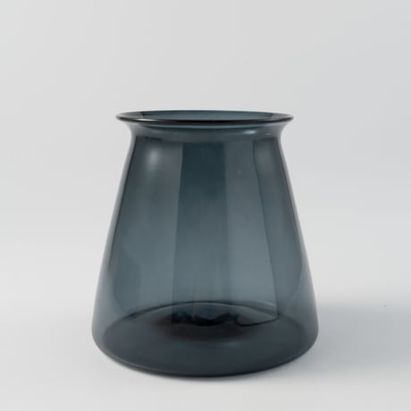 津村里佳　vase 台形