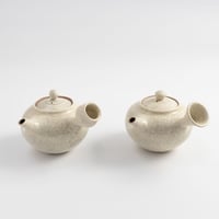 山崎さおり　粉引　急須