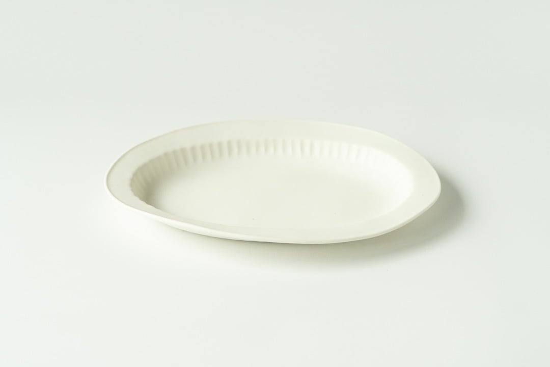 加藤かずみ　白磁オーバルプレートS・ 4枚セット 加藤かずみ 輪花オーバルプレートL | ぶどうのたね