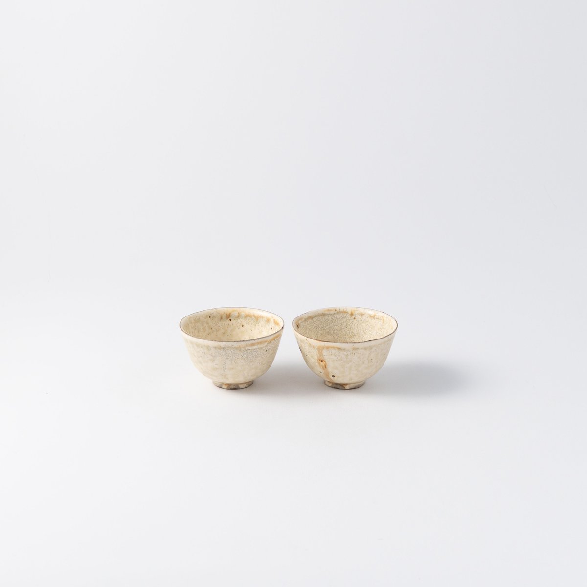 三笘修 灰粉引煎茶碗 | ぶどうのたね