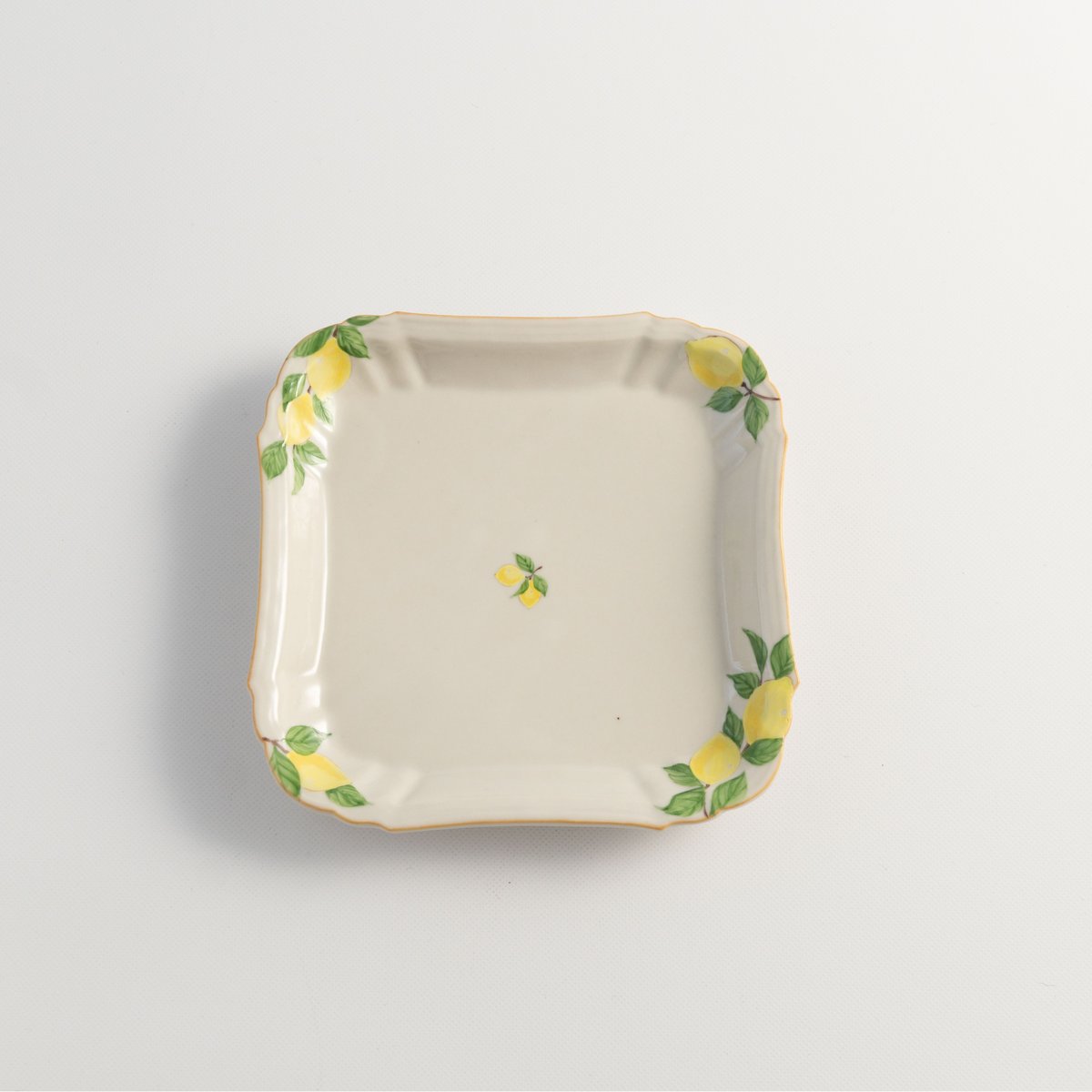 阿部慎太朗 花形細リム皿スクエア5寸角（檸檬） | ぶどうのたね