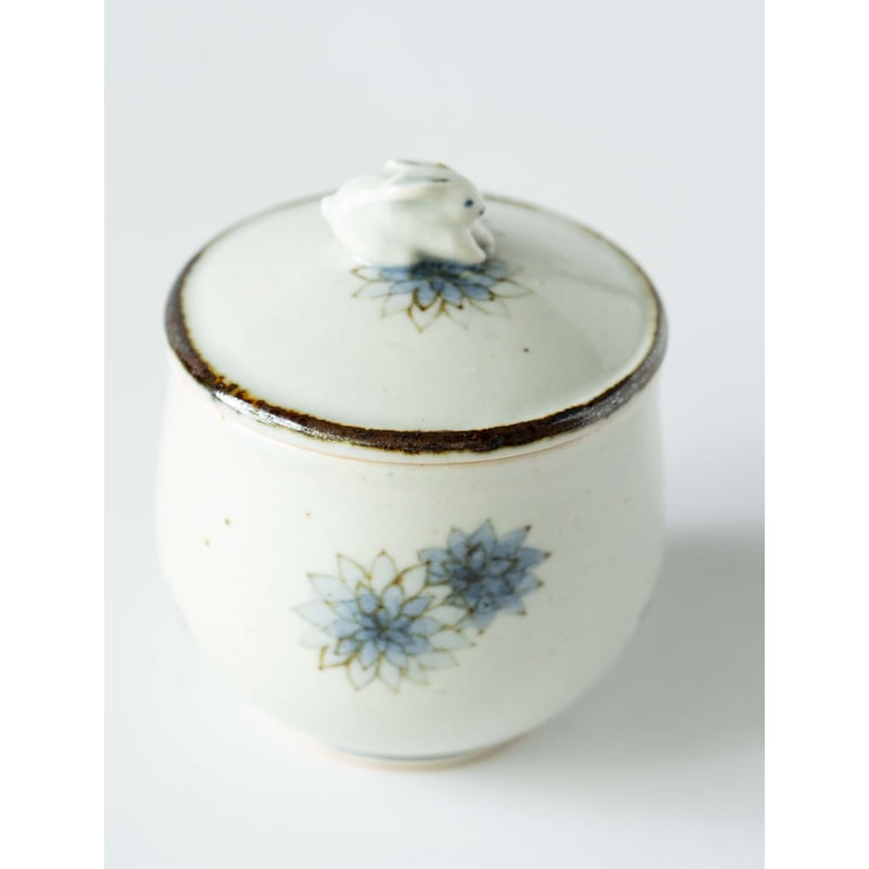 橋本よしこさん作　磁器染め付け　蓋もの 橋本よしこ 蓋物 染付 橋本よしこさん作 磁器染め付け 蓋もの
