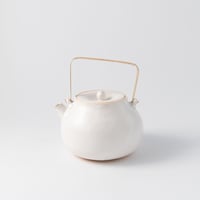 三笘修 朧釉茶杯 | ぶどうのたね
