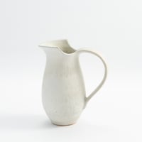 清岡幸道　晶白釉ピッチャー