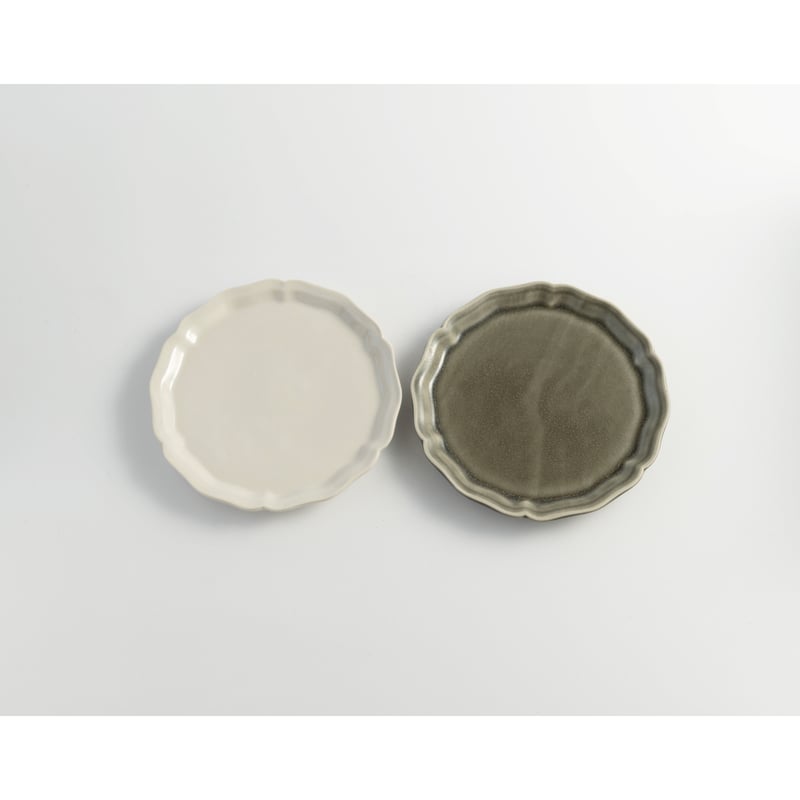 阿部慎太朗 花形細リム皿5寸 | ぶどうのたね