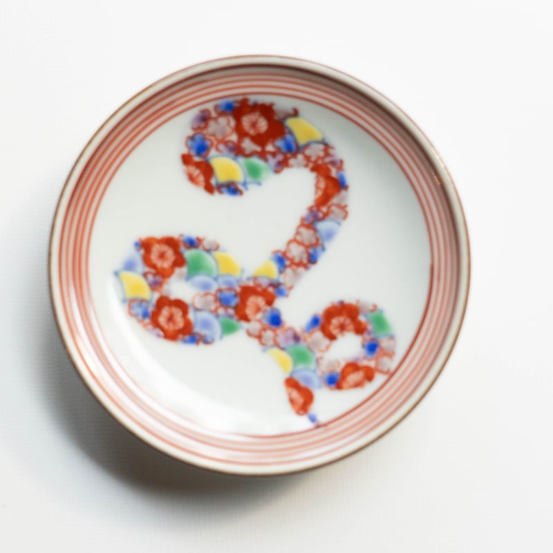 加藤静允作品　色絵干支「巳」文五寸皿 1客 加藤静允作品 色絵干支「巳」文五寸皿 1客 加藤静允