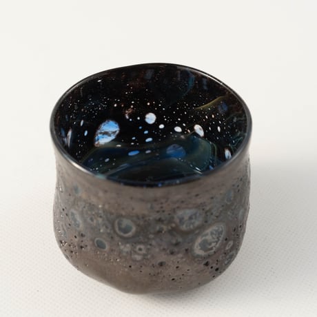 吉岡星　Black Meteor -ぐい呑-