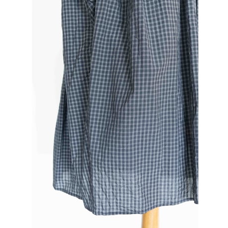TOUJOURS  Pleated Sleeveless Long Shirt [Navy White]
