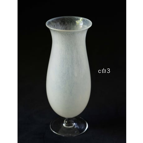 ワダコーヘー　花器c白