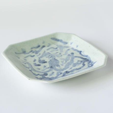 吉田崇昭　染付八角形絵替り皿