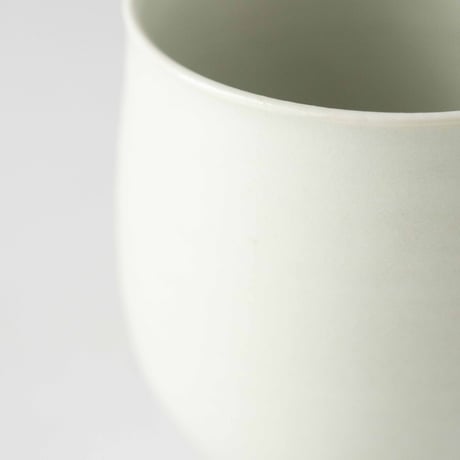 鈴木まどか　白瓷足付杯