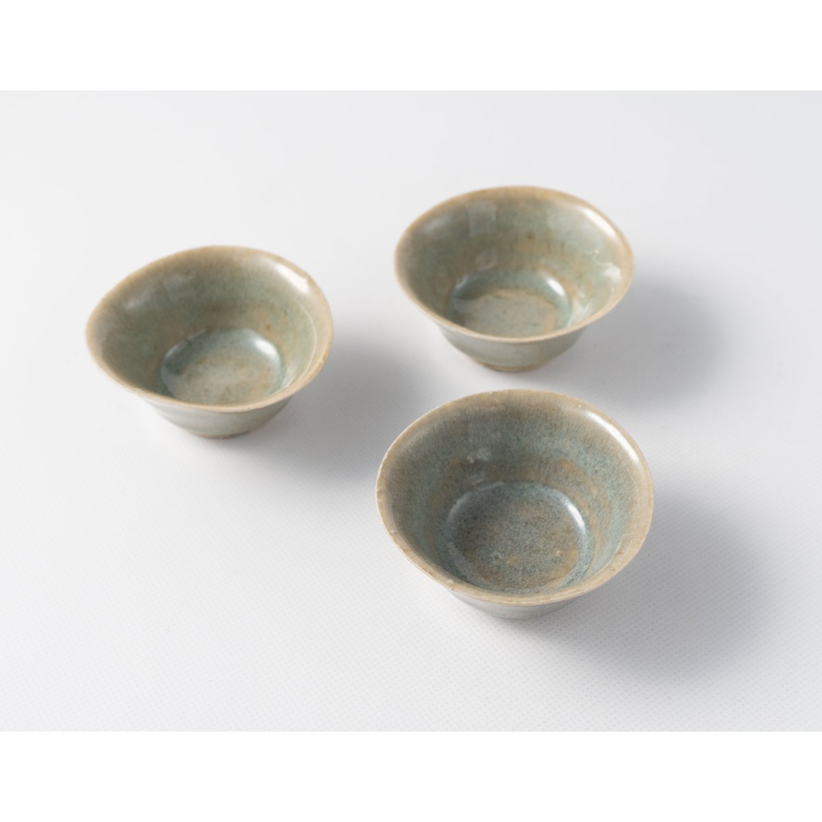 三笘修 朧釉茶杯 | ぶどうのたね
