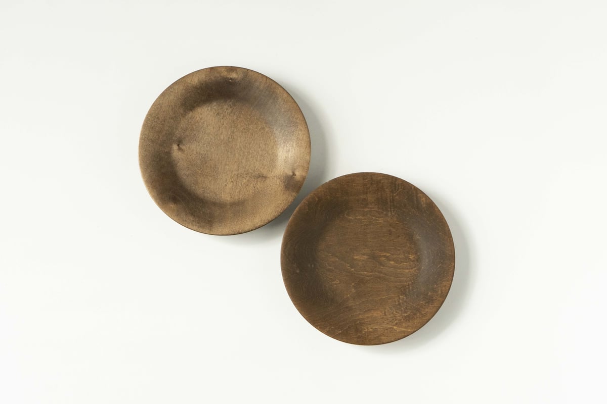 内田悠 丸リム皿180 イタヤカエデ柿渋染 | ぶどうのたね