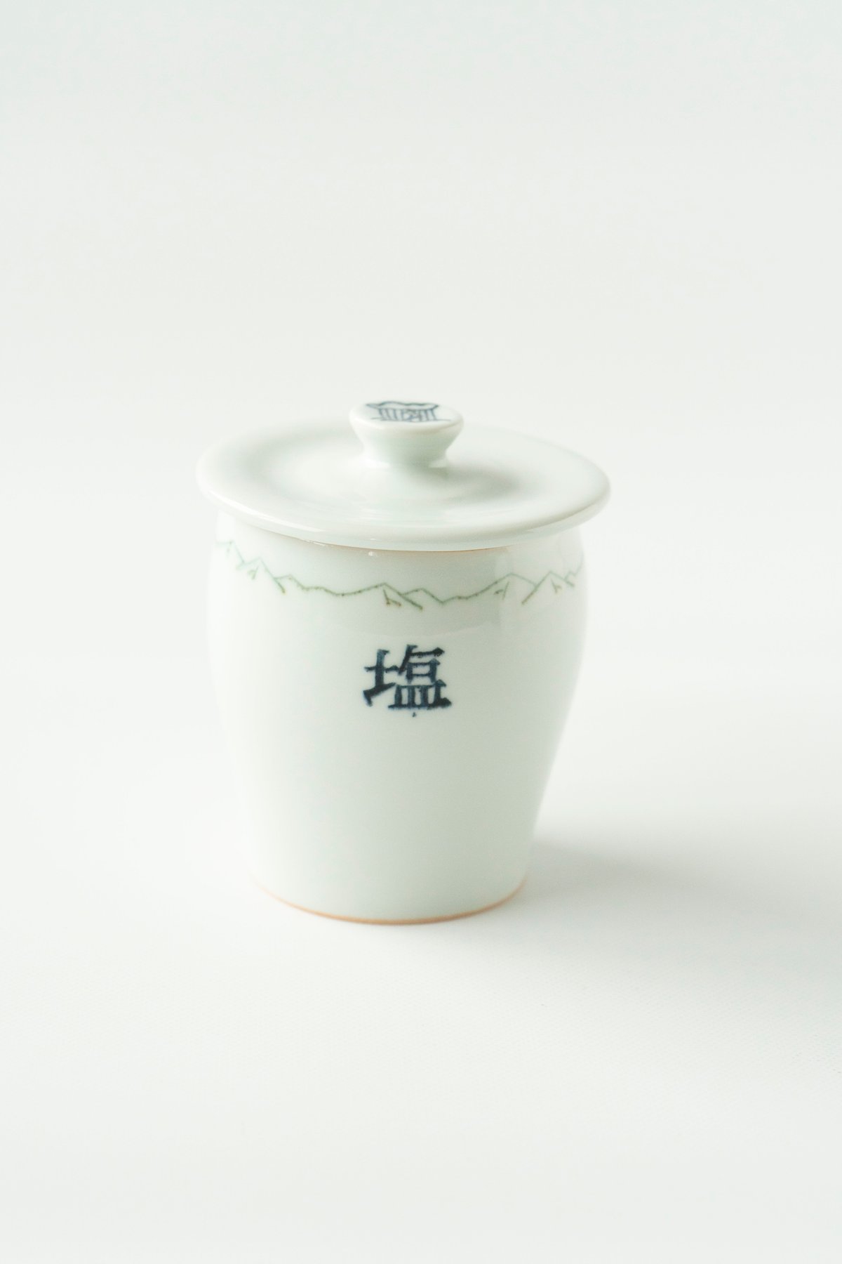 ！satoさま専用ミヤビ 骨壷 白みやび桜 2.5寸【同柄分骨袋付】 – ルピナス供養