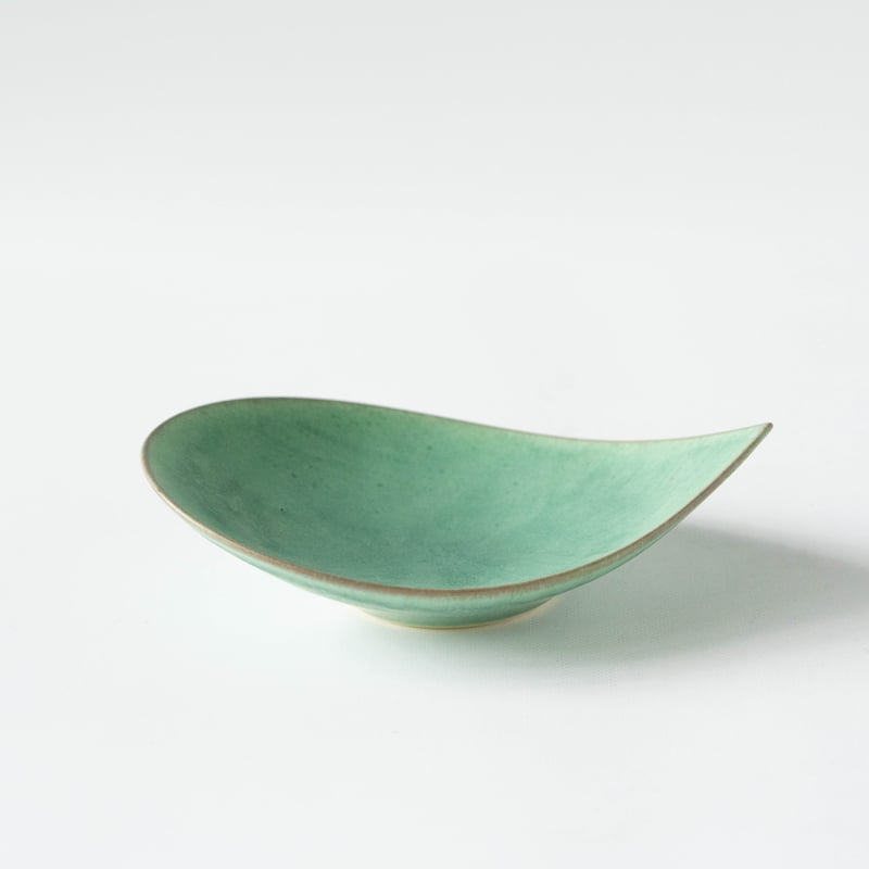 和田山真央 しずく皿 いちじく流し2枚セット 作家 器 美品 和田山真央 しずく皿 いちじく流し2枚セット 作家 器 美品 2025年