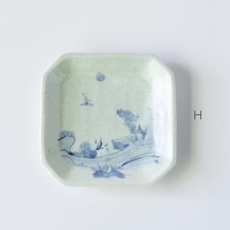 吉田崇昭　染付八角形絵替り皿