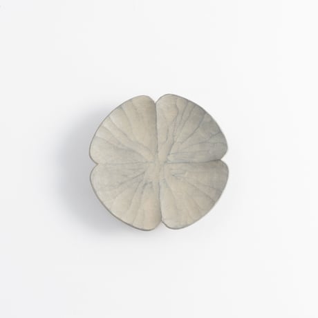 湯浅ロベルト淳　よつば豆皿