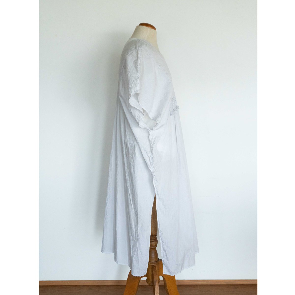 TOUJOURS Natural Garment Dyed Fringe Lace Ponch