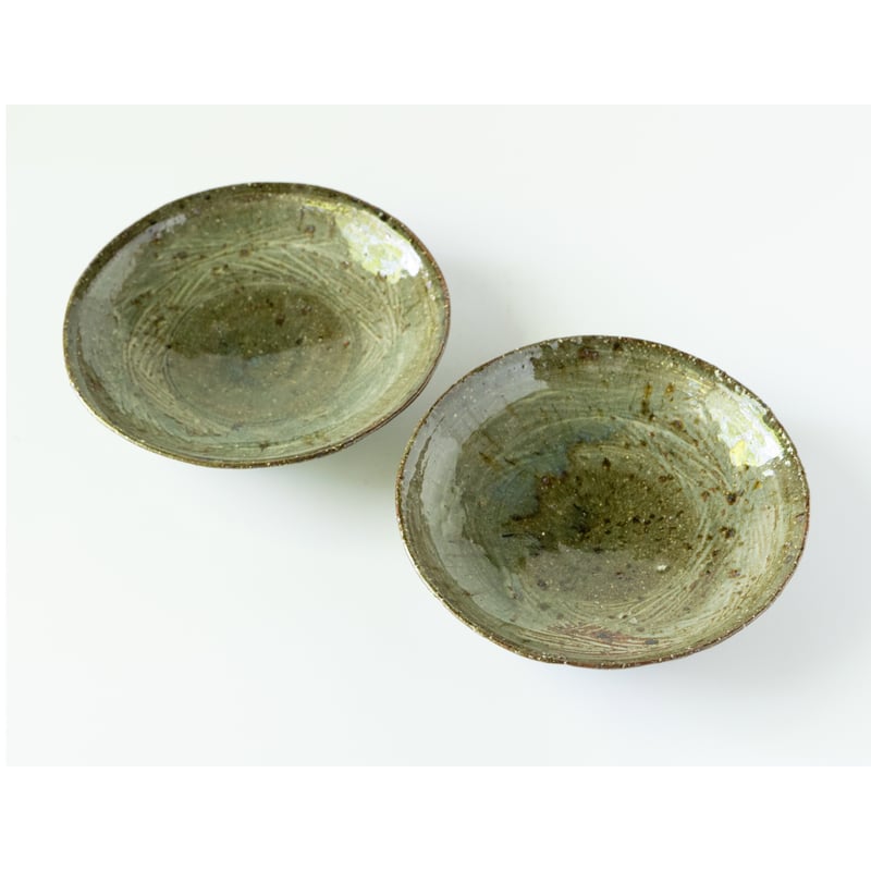 井上茂 彫り三島皿6.5寸 | ぶどうのたね