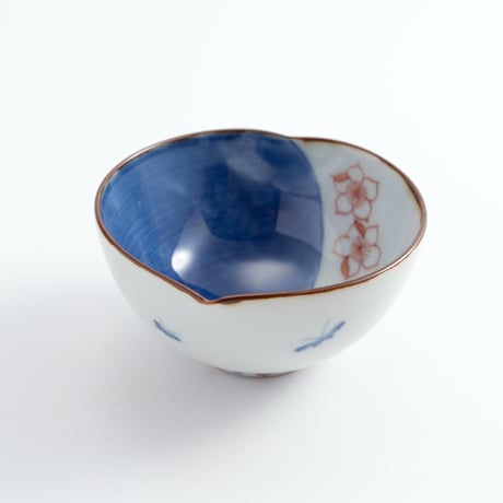 たなかふみえ　桃型小鉢