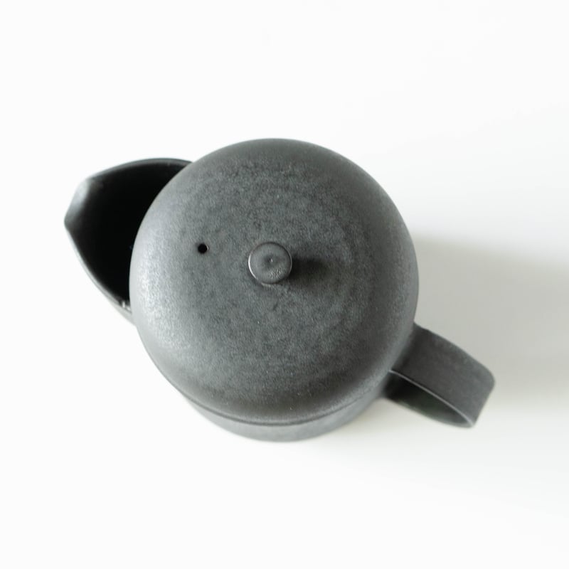 新品未使用　服部竜也　ペリカンピッチャー　黒釉　作家　ポット　器　紅茶　珈琲 新品未使用 服部竜也 ペリカンピッチャー 黒釉 作家 ポット 器 紅茶 珈琲