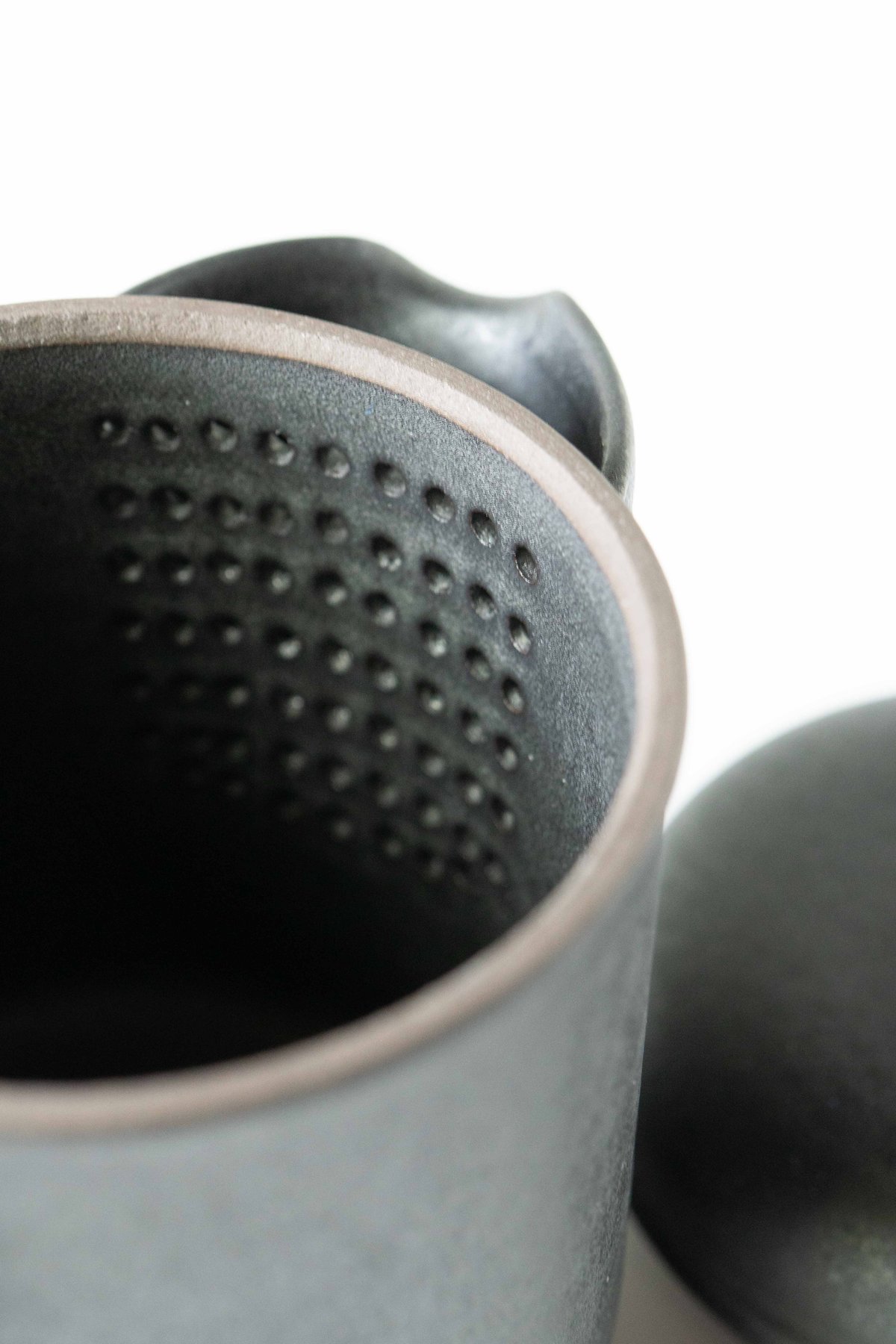 新品未使用　服部竜也　ペリカンピッチャー　黒釉　作家　ポット　器　紅茶　珈琲 新品未使用 服部竜也 ペリカンピッチャー 黒釉 作家 ポット 器 紅茶 珈琲