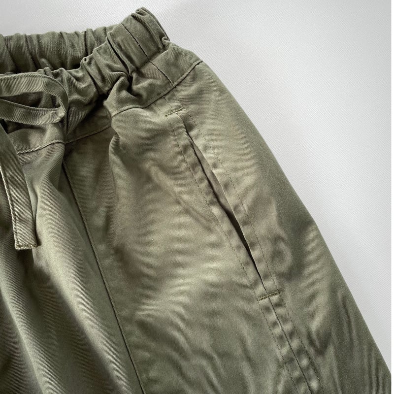 homspun【23AW】高密度ウェポン ギャザーパンツ 2025秋冬分到着** homspun ホームスパン 高密度ウエポン紐付