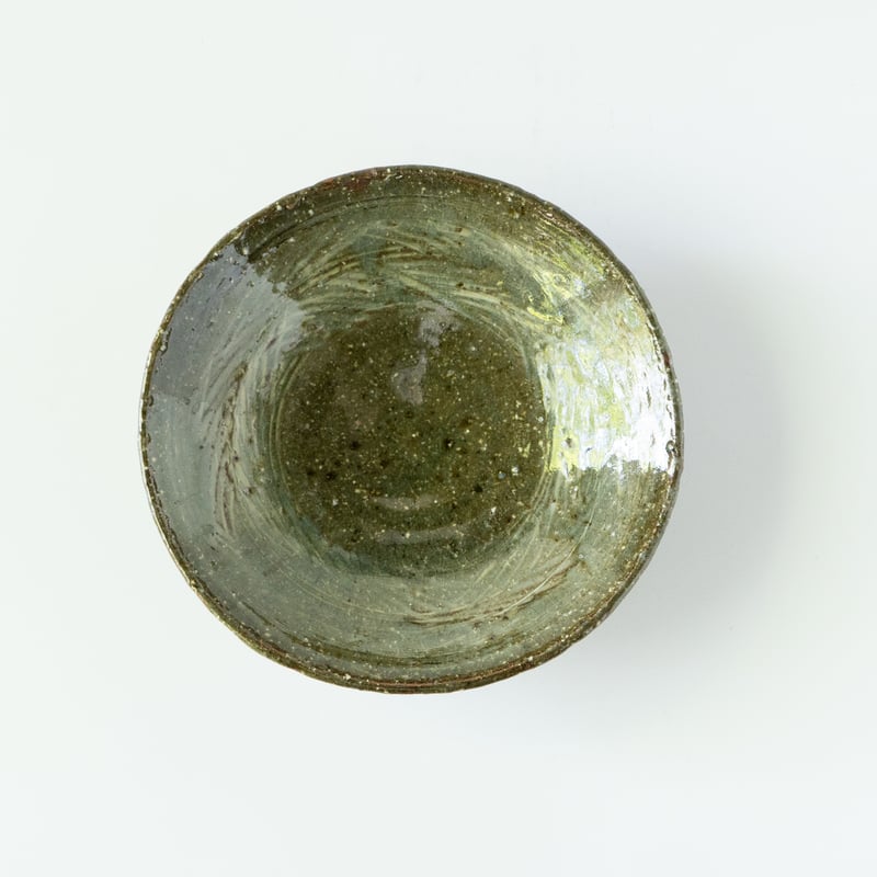 井上茂 彫り三島皿6.5寸 | ぶどうのたね