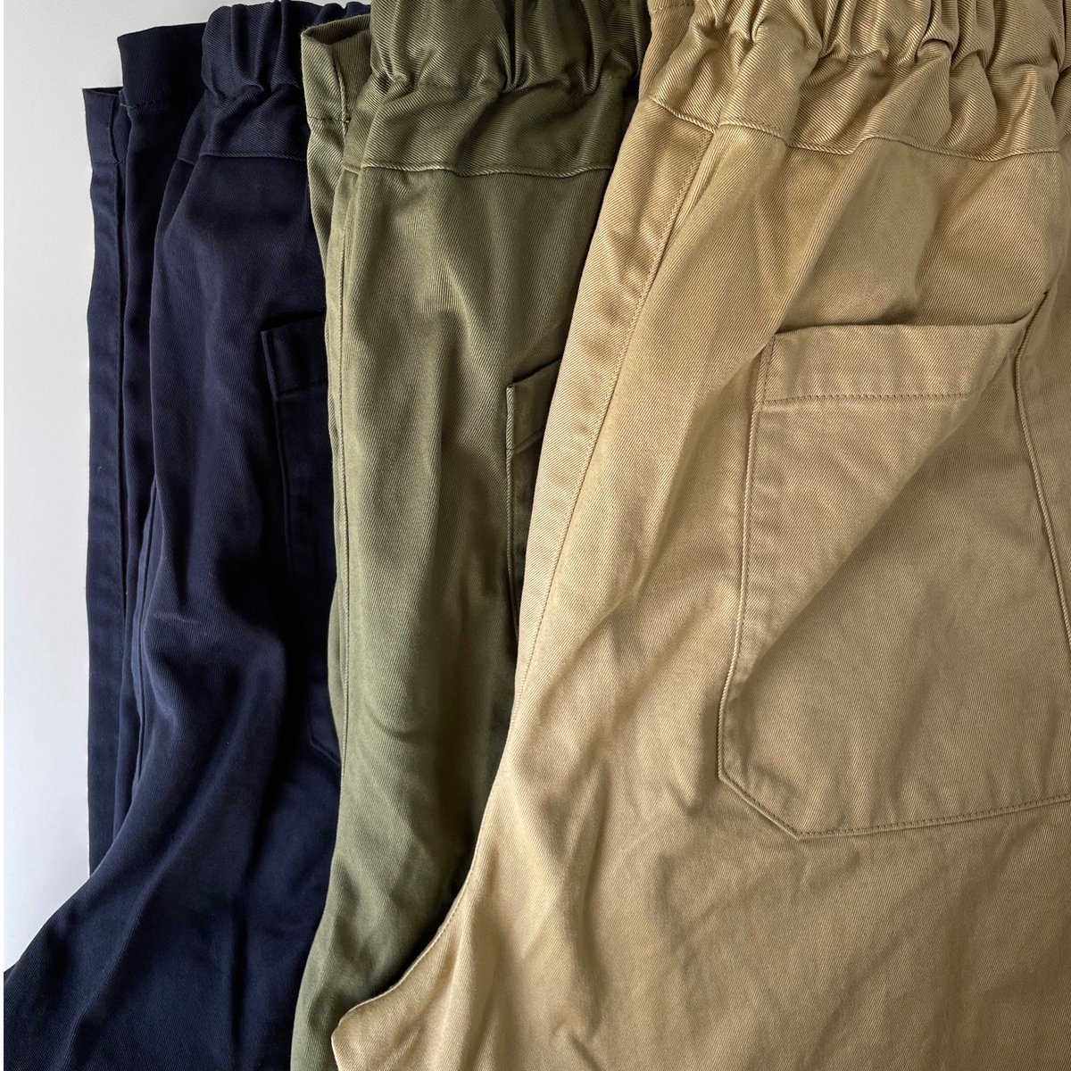 homspun【23AW】高密度ウェポン ギャザーパンツ fit=cover,w=800,h=800