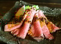 国産牛 自家製ローストビーフ（シャリアピンソース付き）