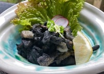 真っ黒親鶏イカ墨焼き