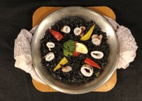 イカ墨のパエリア
