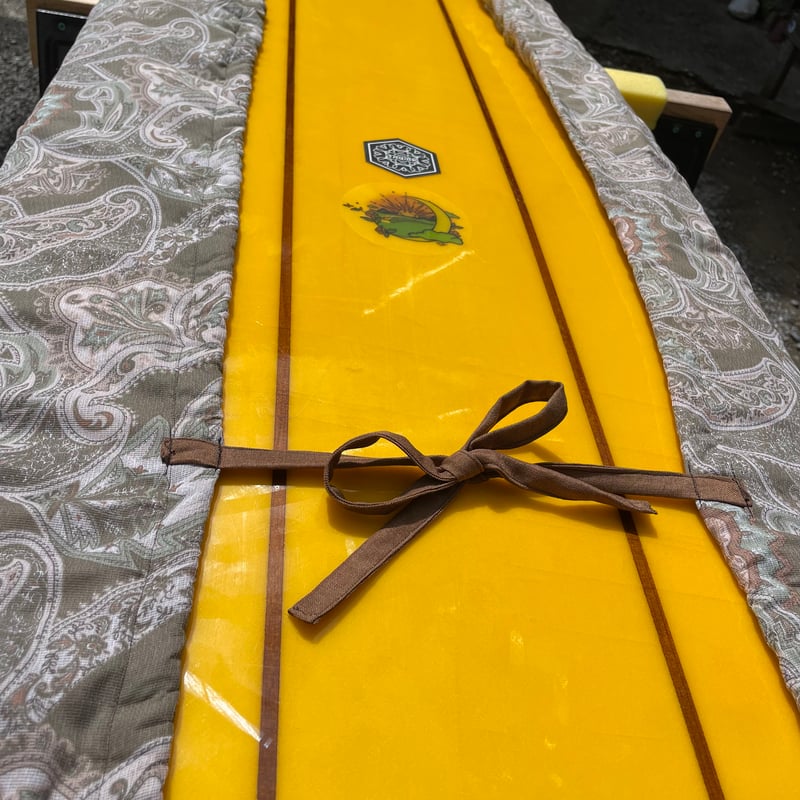 クリーム フラワー 9'6ft アブスト ロングボード シングル デッキカバー付 クリーム フラワー 9'6ft アブスト ロングボード シングル