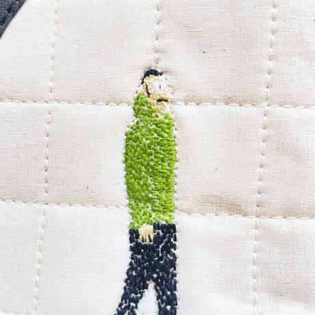 レザー x 刺繍キルティングポーチ