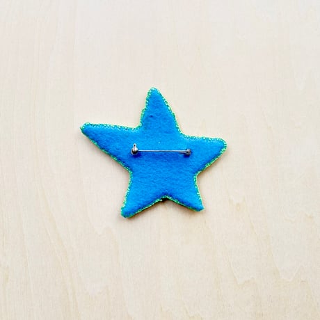 星おじさんブローチ