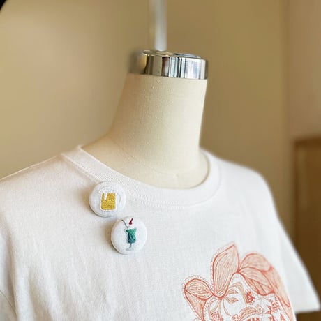 まるまる刺繍ブローチ Q