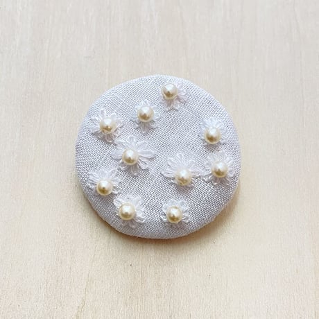 まるまる刺繍ブローチ K