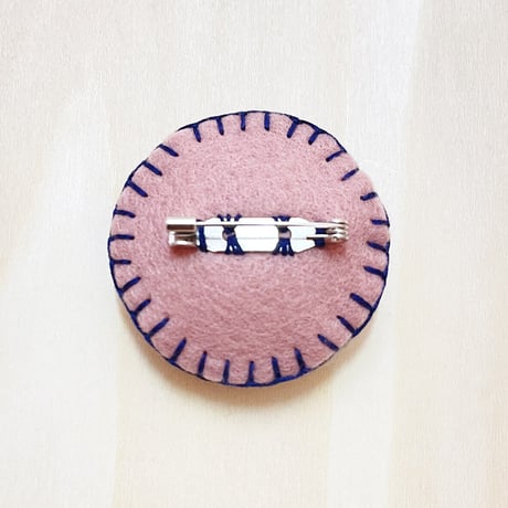 まるまる刺繍ブローチH