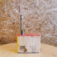 筆立て 無題