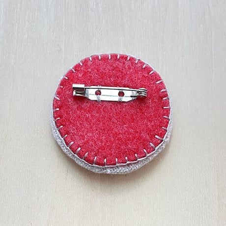 まるまる刺繍ブローチ K