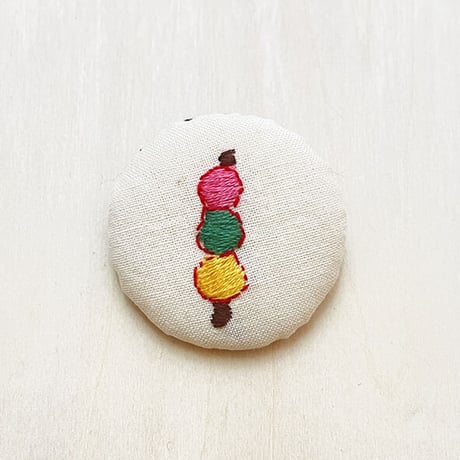 まるまる刺繍ブローチ D