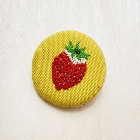 まるまる刺繍ブローチ E