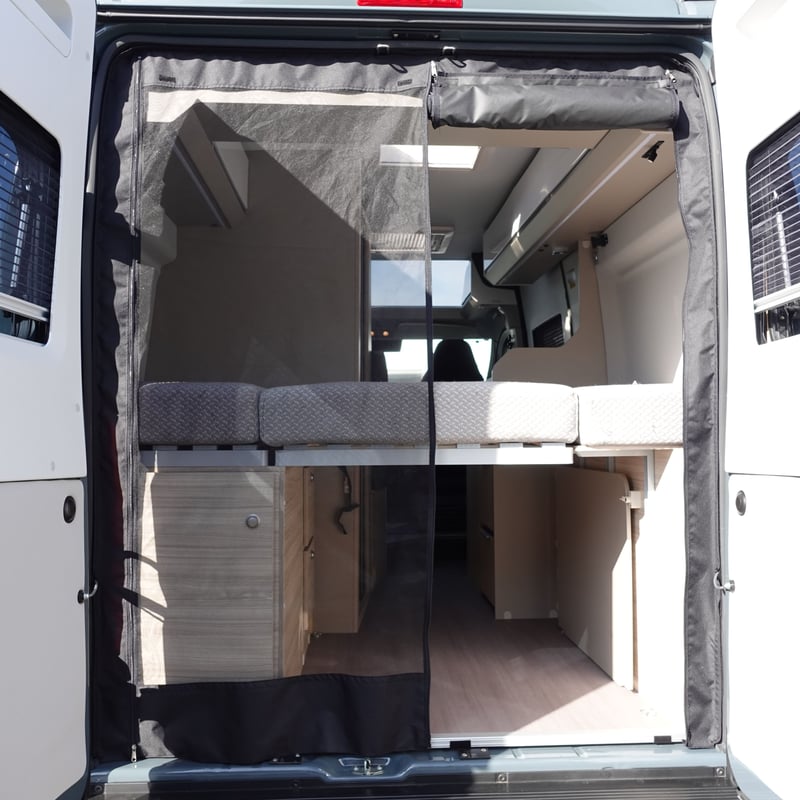 デュカト専用 リヤドア防虫ネット キャンプシールド | 株式会社LAC RV