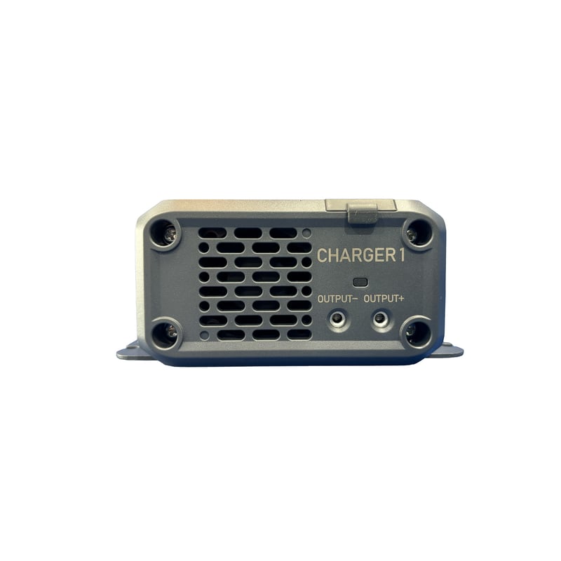 BLUETTI Charger1 走行充電システム 560W | lac-rv-center