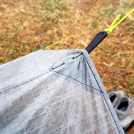 Trapezoid tarp - Minimalism -