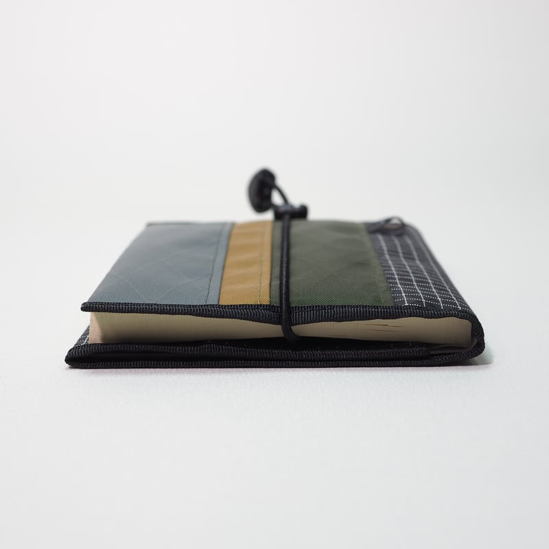 【中古】 ファイア・イン・ザ・ベリー 真の男になる本/金子書房/サム・キーン THE BIBLE 旧約聖書続編つき NI35DCZTIミニ判(B7判)橙 (聖書 新