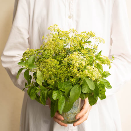 食べられるハーブの花束