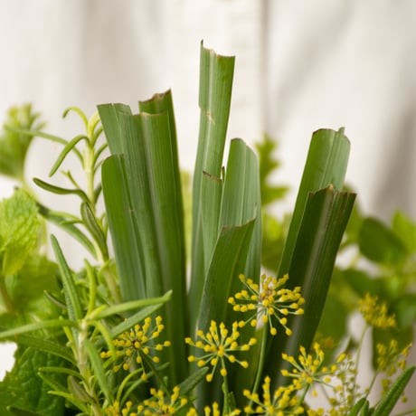 食べられるハーブの花束