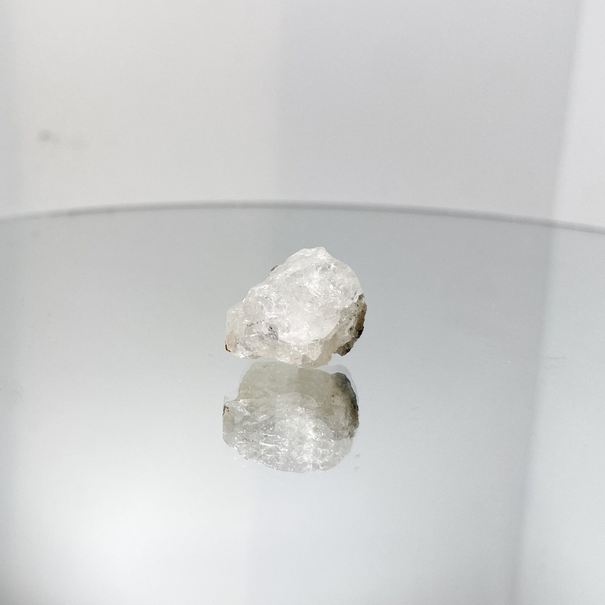高品質/鑑別書付】ロシア産フェナカイト原石 16.545ct | -縁 enishi-