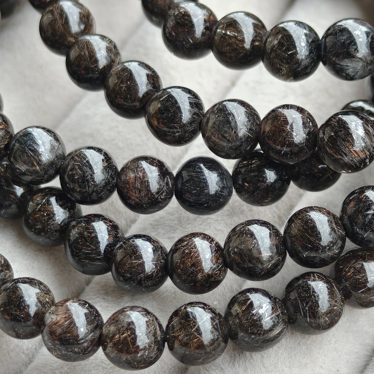 高品質ブラックルチルクォーツ6mm/金運、仕事運、成功 | -縁 enishi-